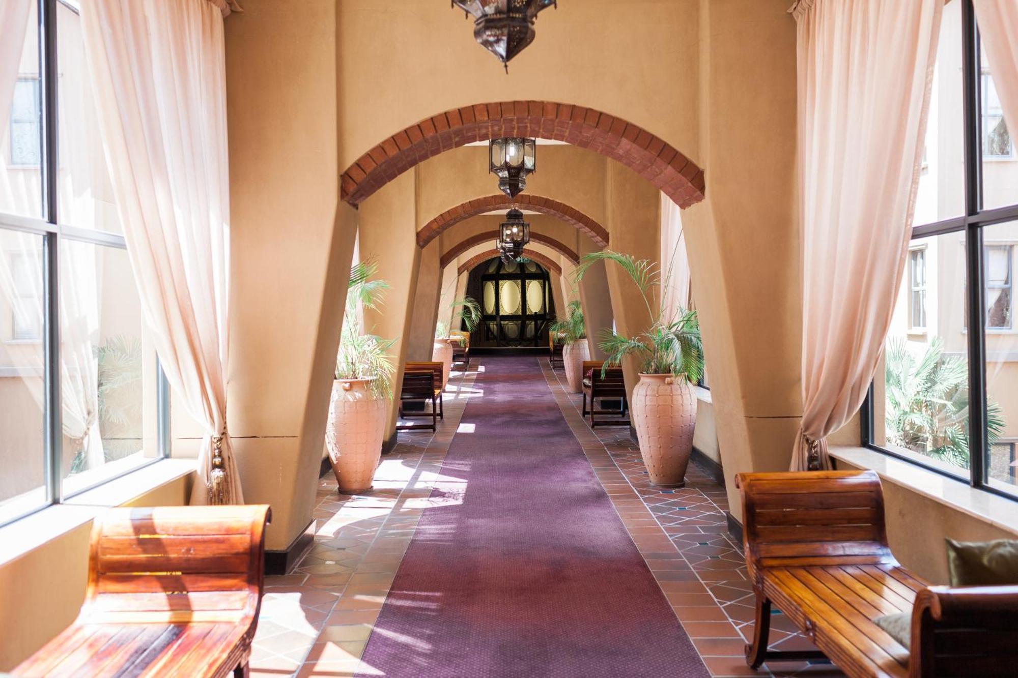 Royal Elephant Hotel & Conference Centre Centurion Esterno foto